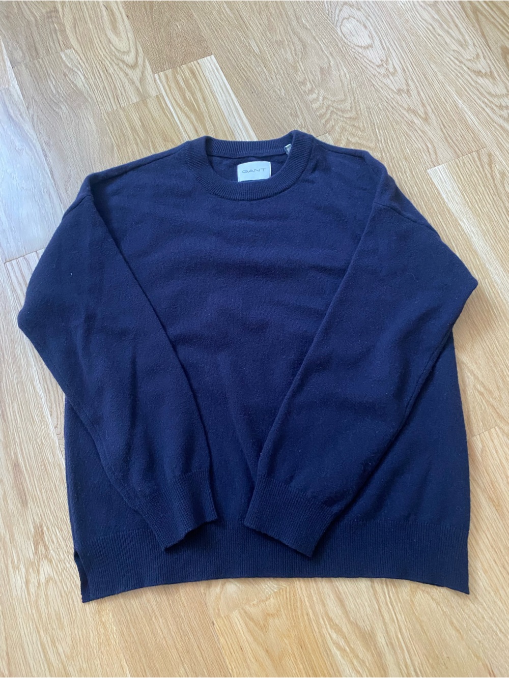 GANT Women’s 100% Lambswool Deep Navy Oversized Crewneck Sweater in Size S NEW
